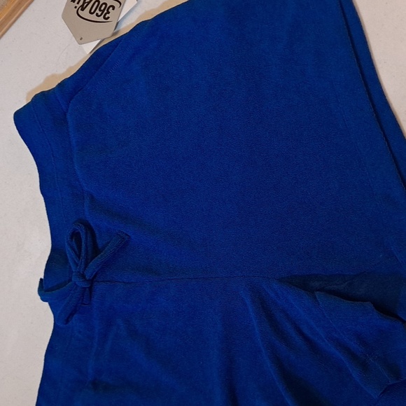Ladies Terry cloth knit shorts by 360 Air NWT - blue - Picture 2 of 6
